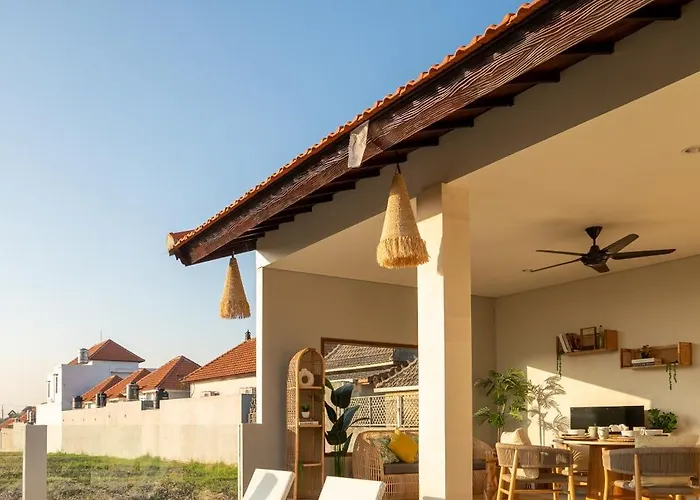Kome - By Bali Lyfe Venture Villa