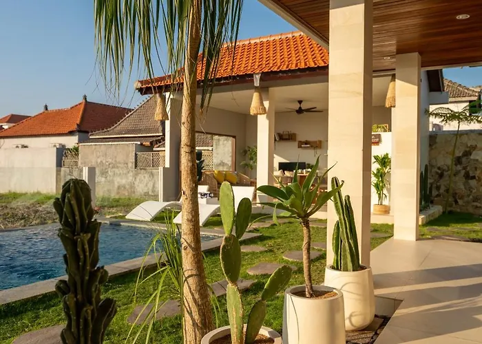 Kome - By Bali Lyfe Venture Villa *
